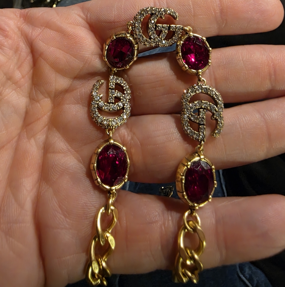 USED...Gucci Gold Bracelet with Red Gemstones - Picture 2 of 4